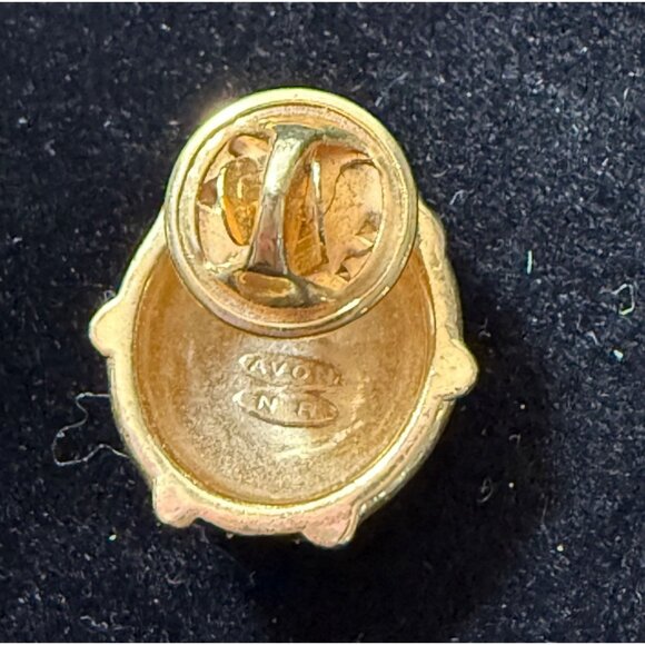 Vintage Avon Ladybug Pin With Gold-Tone & Red Enamel Accents - Picture 2 of 3